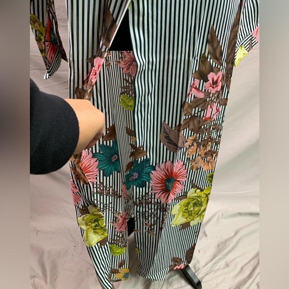 Boho Striped Floral Longline Shirt - Picture 8 of 10